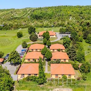 Golf Hotel Austerlitz Exterior photo