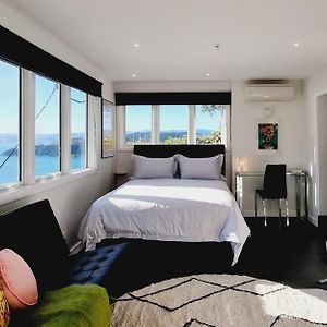 Modern Studio Ft Stunning Harbour Views Apartment Wellington Exterior photo