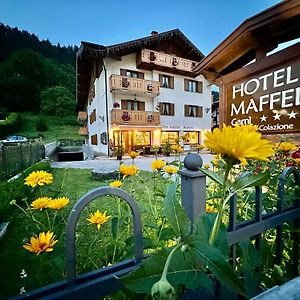 Hotel Garni Maffei Pinzolo Exterior photo