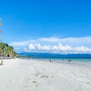 Stay Inn Station 2 Boracay By Reddoorz Balabag  Exterior photo