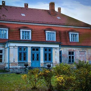 Ruckas Muiza Hotel Cesis Exterior photo