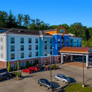 Holiday Inn Express & Suites Cross Lanes, An Ihg Hotel Exterior photo