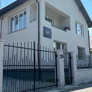 Apartament'S Moise Hotel Turda Exterior photo