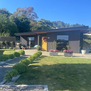 Moana Bnb, Picton Bed & Breakfast Exterior photo