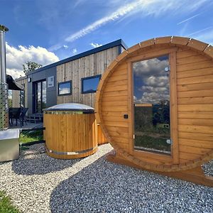 Feriendorf Seeblick - Premium Tinyhouse Mit Sauna Und Hottub Villa Neunburg vorm Wald Exterior photo