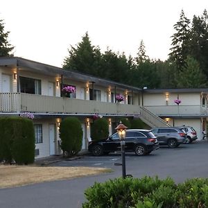 Skylite Motel Parksville Exterior photo