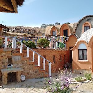 Hostal Qhana Pacha Hotel Isla de la Luna Exterior photo