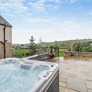 4 Bed In Crich 93830 Villa Exterior photo