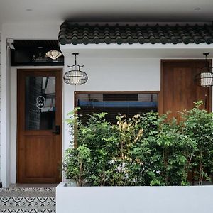 Wander Wonder 八ww Bed & Breakfast Bangkok Exterior photo