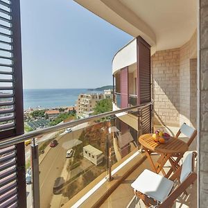 Luxury Seaview Apartment In Becici Exterior photo