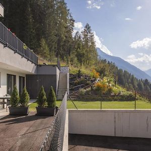 Apartment Serles Neustift Im Stubaital Exterior photo