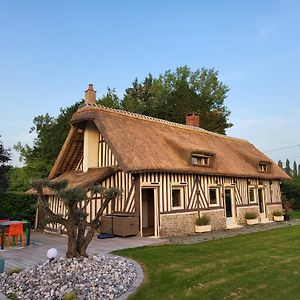 Belle Chaumiere Avec Piscine Privee Chauffee Villa Annebault Exterior photo