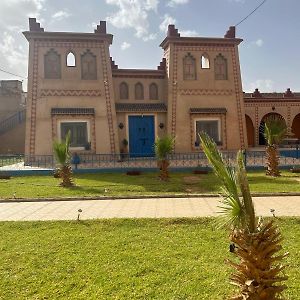 Kasbah Des Merveilles Dades Villa El Hart Exterior photo