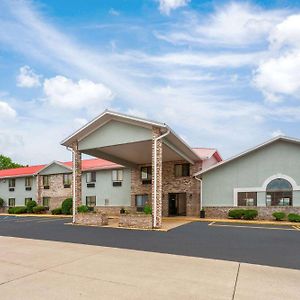 Super 8 By Wyndham Mt. Vernon Hotel Mount Vernon Exterior photo