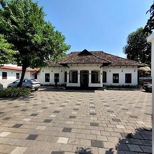 Jk Heritage Hotel Changanacheri Exterior photo