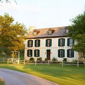 The Richland Estate Villa Fredericksburg Exterior photo