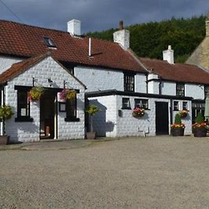 The Stapylton Arms Hotel Wass Exterior photo