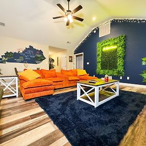 Artsy Ky Themed Richmond Gem Sleeps 8 Near All Villa Exterior photo