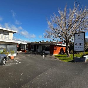 Abbey Travel Lodge Motel Hamilton Exterior photo