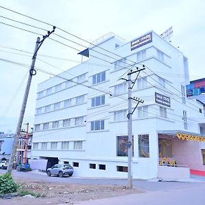 Poorva Residency Hotel Hassan Exterior photo