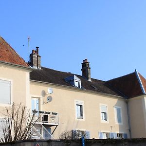 Appartement Dans Le Petit Chateau Armand Bourgoni Raincourt Exterior photo