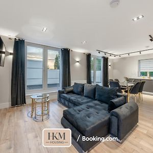 Premium Offer L Wembley Stadium Location, Free Parking, Sleeps 8 L Hkm Housing Short Lets & Serviced Apartments Wembley London Exterior photo