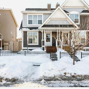 Basement Apartment Calgary Exterior photo