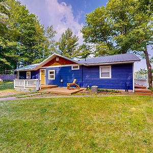 Lakeside Solitude - Main House Villa Deerwood Exterior photo