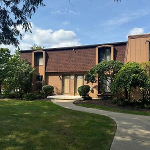 Peaceful And Quiet Place Apartment Buffalo Exterior photo