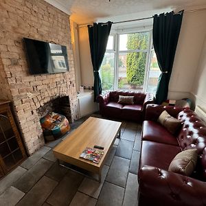 Bolsover Castle View Apartment Exterior photo