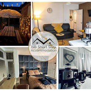 Book Your Stay Near Bailgate The Heart Of Lincoln! Short Let & Longer Bookings Welcome, Weekly And Monthly Offers Burton  Exterior photo