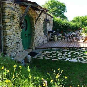 Maison Hobbit Piscine, Spa Et Hammam Proche Des Gorges De L'Aveyron Villa Lavaurette Exterior photo