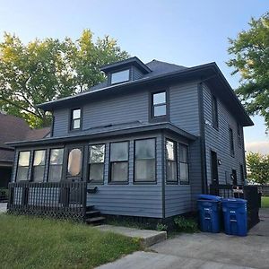 Duplex In Des Moines Near Downtown And Isf Apartment Exterior photo