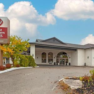 Best Western Plus Orillia Hotel Exterior photo