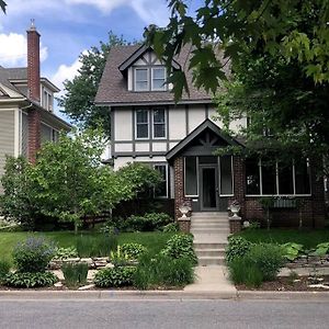 Your Urban Retreat Villa Minneapolis Exterior photo