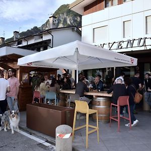 Al Benvenuto Hotel & Restaurant Tolmezzo Exterior photo