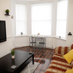 Cosy Oasis Homely Apartment In Hearty Liverpool Exterior photo