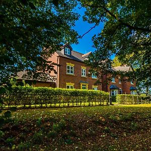 Grange House Villa Chester Exterior photo