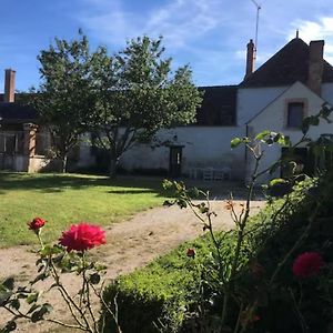 Gite Grande Famille Alisiers Villa Lailly-en-Val Exterior photo