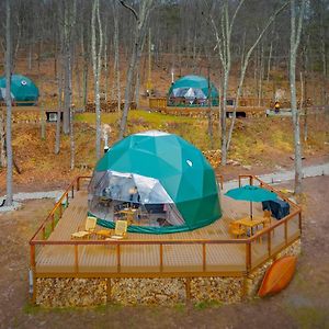 Domes At Catskills Bed & Breakfast Swan Lake Exterior photo