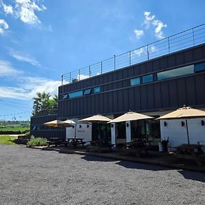 Jeju Banada Hotel Exterior photo