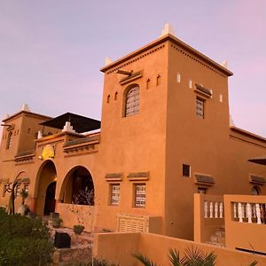 Kasbah Isfoula And Spa Bed & Breakfast Ait Benhaddou Exterior photo