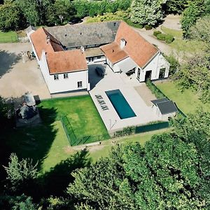 Landhuis Met Zwembad Nabij M'Tricht En Valkenburg Villa Ulestraten Exterior photo