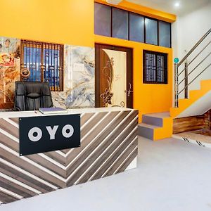 Oyo Hotel Banaras Buddha Varanasi Exterior photo