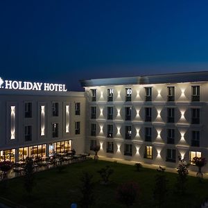 Holiday Hotel Tirana Exterior photo