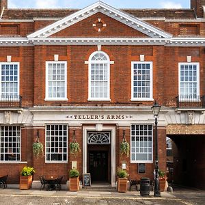 Teller'S Arms Hotel Farnham  Exterior photo