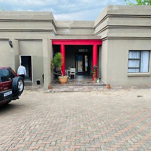 Reitumetse Guest House Maseru Exterior photo