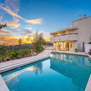 Stunning 6 Bedroom Home With Pool, Jacuzzi, Views Los Angeles Exterior photo