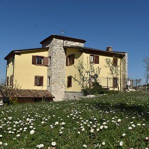 Agriturismo Terra E Sapori Villa Campodipietra Exterior photo