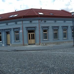 Kavarna A Penzion Orava Hotel Karvina Exterior photo